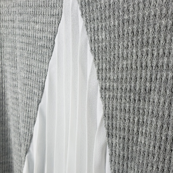 Design Lab | Tank Top - Pleated - Picture 4 of 5